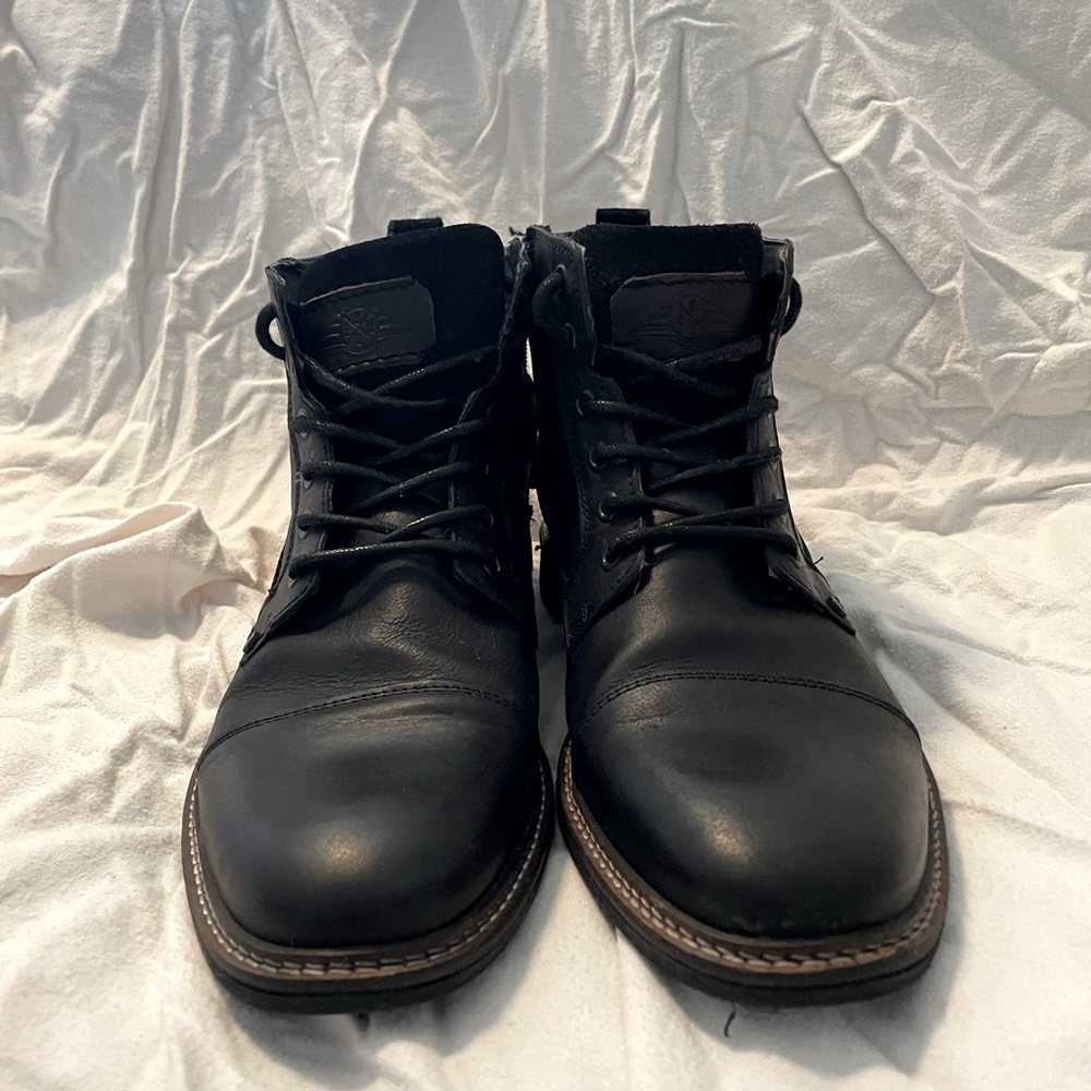 Black boots with zipper size 10